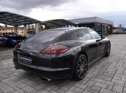 Porsche - Panamera