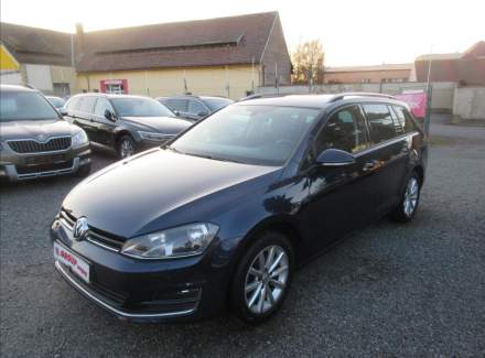 Volkswagen - Golf