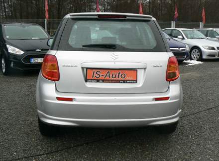 Suzuki - SX4