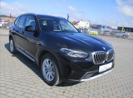BMW - X3