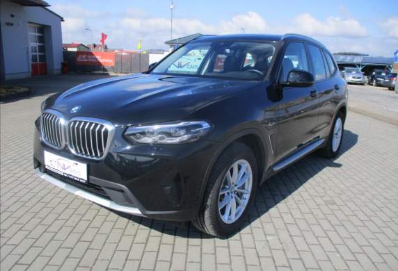 BMW - X3