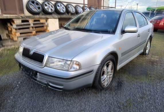 Škoda - Octavia