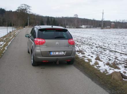 Citroën - C4