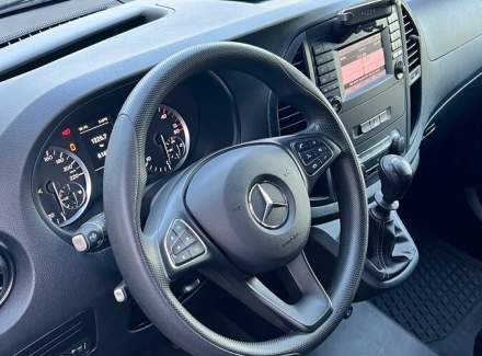 Mercedes-Benz - Vito