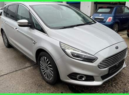 Ford - S-MAX
