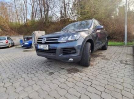 Volkswagen - Touareg