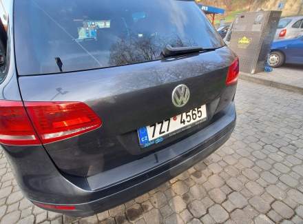 Volkswagen - Touareg