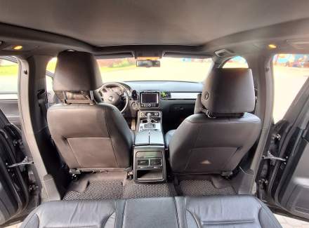 Volkswagen - Touareg