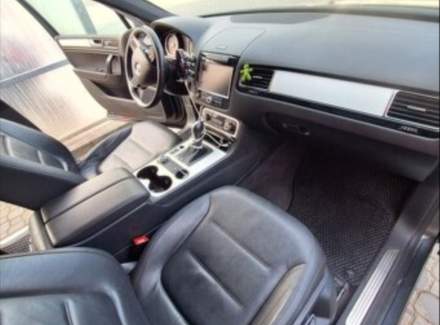 Volkswagen - Touareg