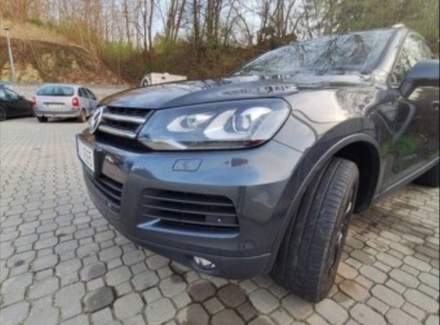 Volkswagen - Touareg