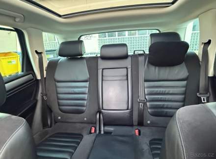 Volkswagen - Touareg