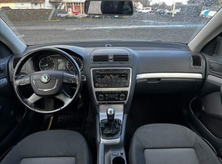 Škoda - Octavia