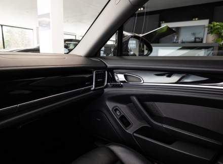 Porsche - Panamera