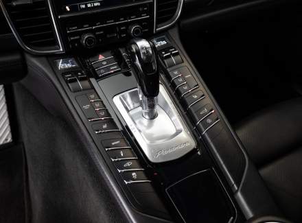 Porsche - Panamera