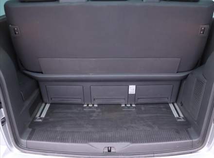 Volkswagen - Multivan