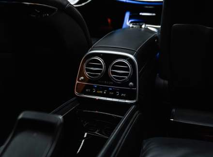 Mercedes-Benz - S-class