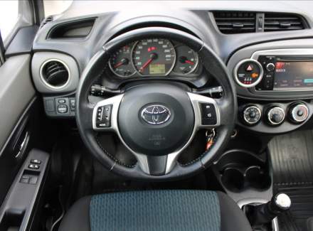 Toyota - Yaris