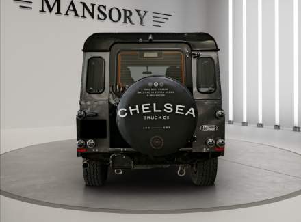 Land Rover - Defender