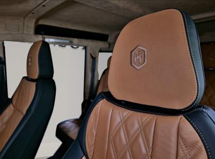 Land Rover - Defender