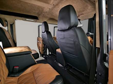 Land Rover - Defender