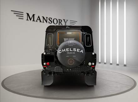 Land Rover - Defender