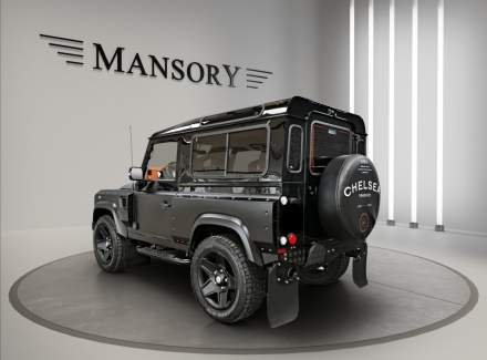 Land Rover - Defender