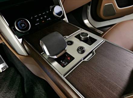 Land Rover - Range Rover