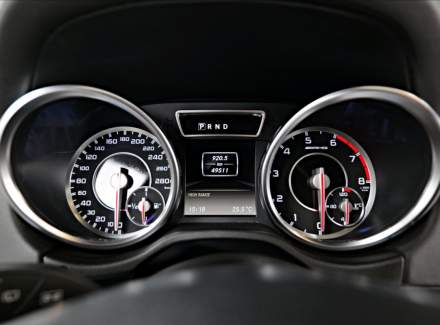 Mercedes-Benz - G-class