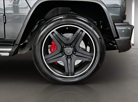 Mercedes-Benz - G-class