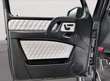 Mercedes-Benz - G-class