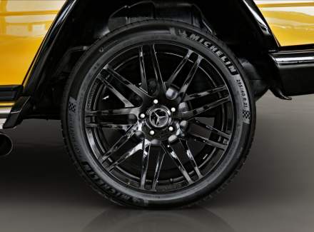 Mercedes-Benz - G-class