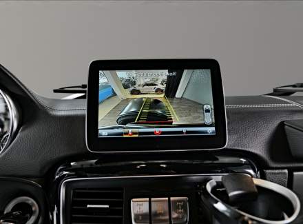 Mercedes-Benz - G-class