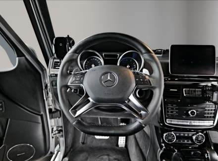 Mercedes-Benz - G-class