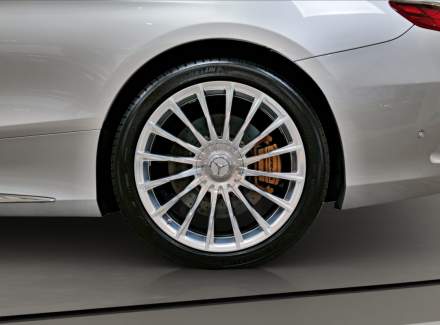 Mercedes-Benz - S-class