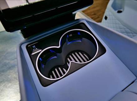 Mercedes-Benz - V-class