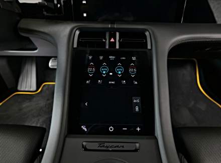 Porsche - Taycan