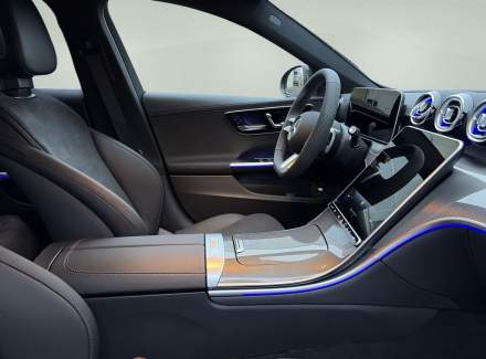 Mercedes-Benz - C-class