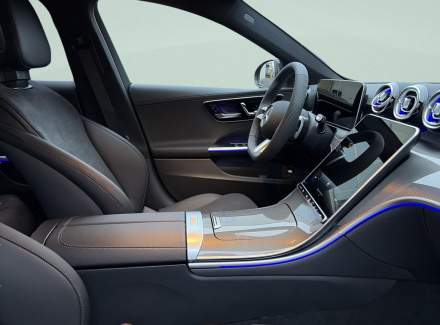 Mercedes-Benz - C-class