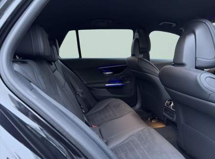 Mercedes-Benz - C-class