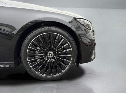 Mercedes-Benz - E-class