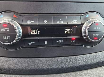 Mercedes-Benz - Vito