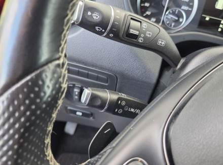 Mercedes-Benz - Vito