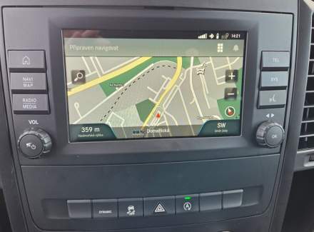 Mercedes-Benz - Vito