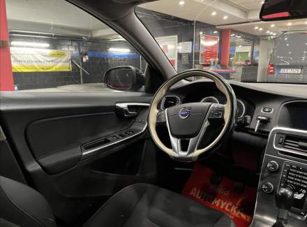 Volvo - V60
