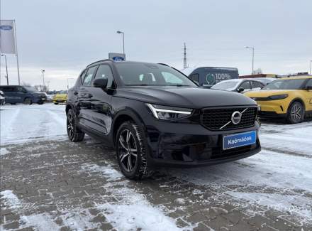 Volvo - XC40