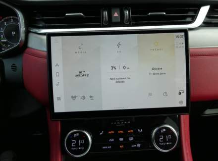 Jaguar - F-Pace