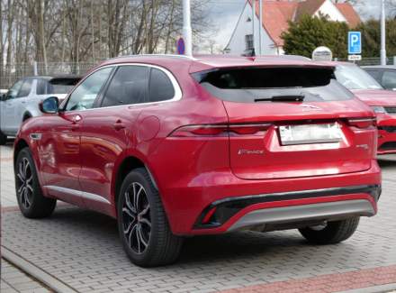 Jaguar - F-Pace