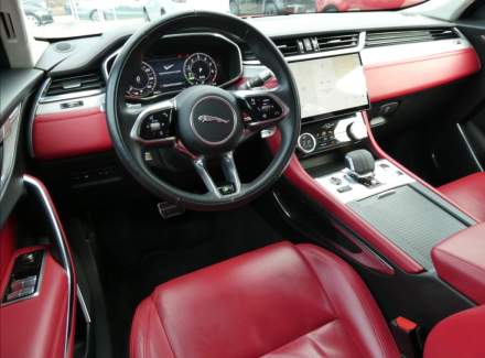 Jaguar - F-Pace