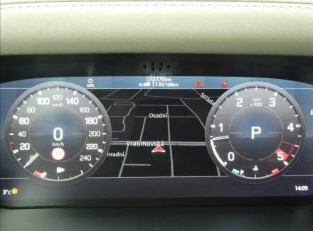 Land Rover - Defender