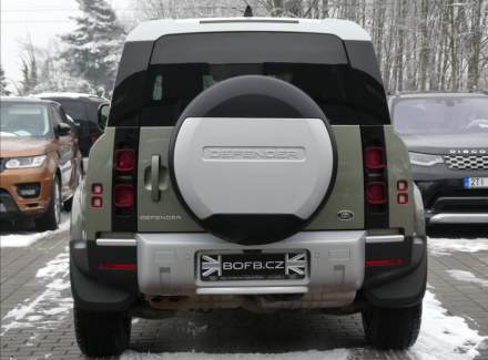 Land Rover - Defender